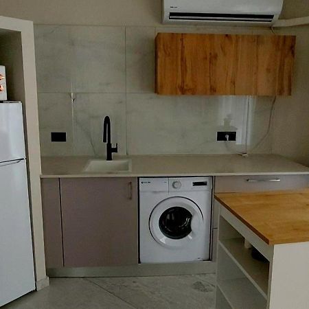 8 Hotel Apartment Short Time Tlv Бат-Ям Экстерьер фото