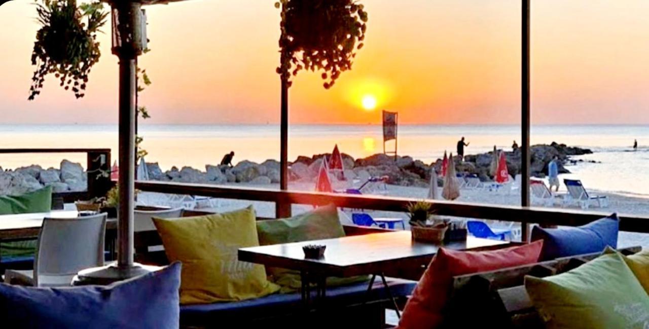 8 Hotel Apartment Short Time Tlv Бат-Ям Экстерьер фото