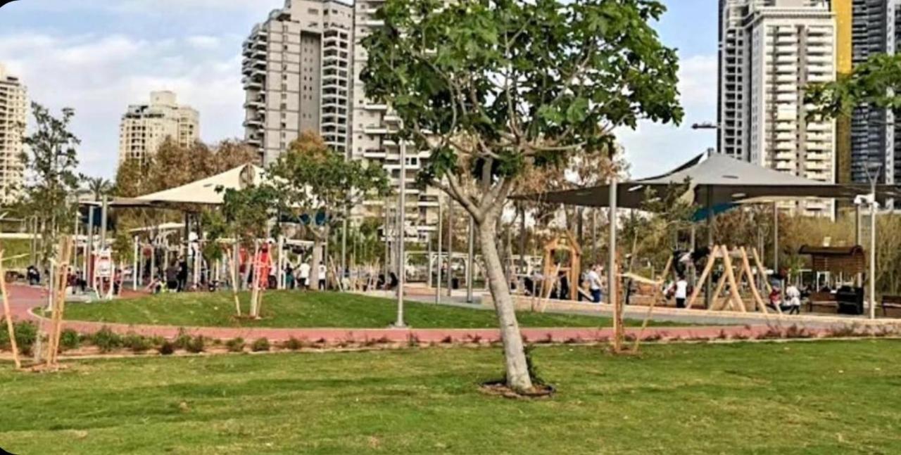 8 Hotel Apartment Short Time Tlv Бат-Ям Экстерьер фото